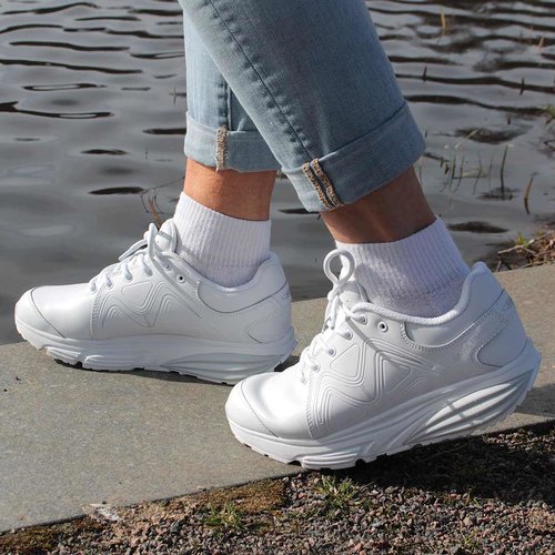 MBT Simba Trainer White Women - Bild 9